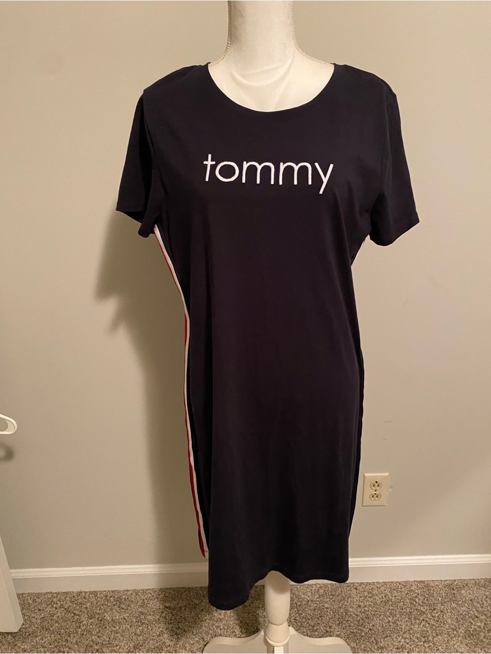 Tommy Hilfiger Navy Tee Dress with Side Stripe Size Large